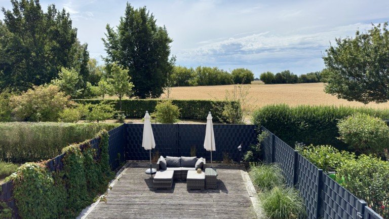 Traumblick Einfamilienhaus Bernau bei Berlin Bernau bei Berlin Einfamilienhaus VerkauftZeus` Feldblick - Familienhaus im Barnimer Park: Luxuri�s, ger�umig, praktisch