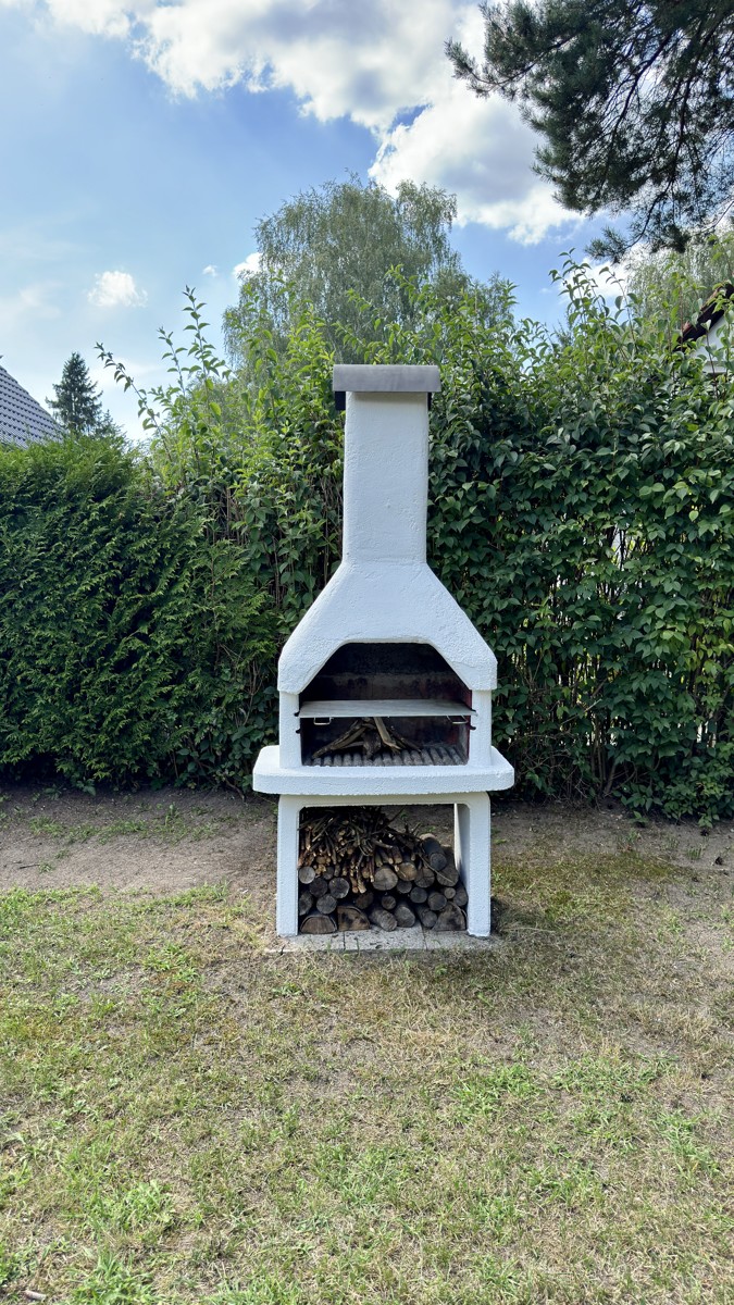 Grillkamin im Garten Einfamilienhaus M�hlenbecker Land OT Summt