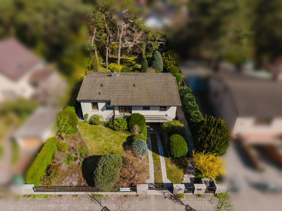 Frontansicht Einfamilienhaus Einfamilienhaus Berlin / Mahlsdorf