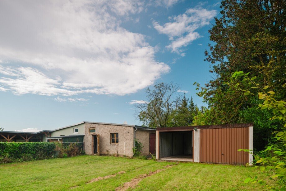 Gartenblick nach hinten Doppelhaush�lfte Schorfheide