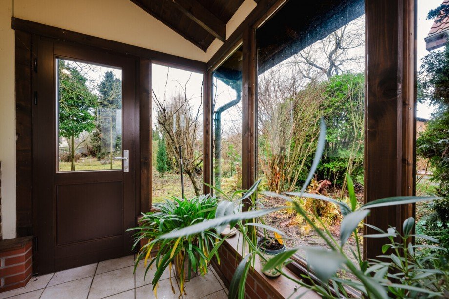 Windfang mit Gartenblick Einfamilienhaus Panketal