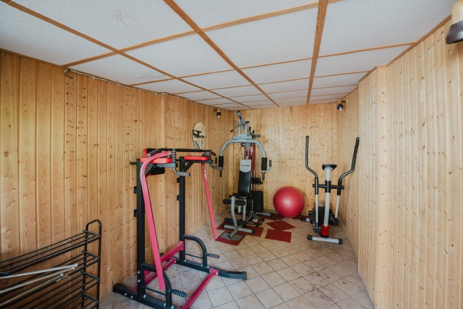 Fitnessstudio im Nebengelass Einfamilienhaus Bernau bei Berlin