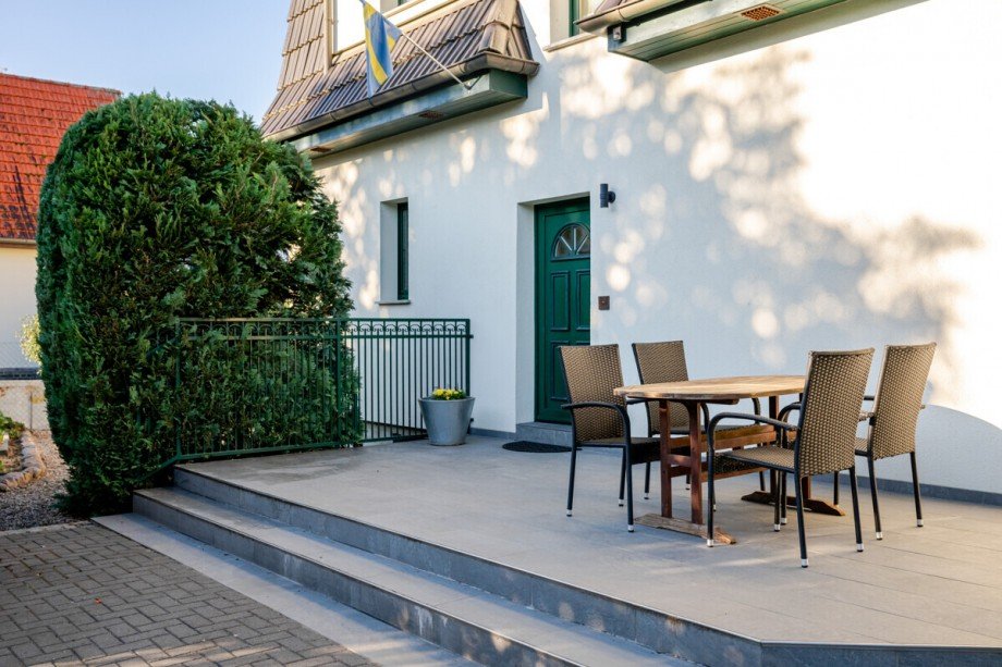 repr�sentativer Eingang Einfamilienhaus Falkensee