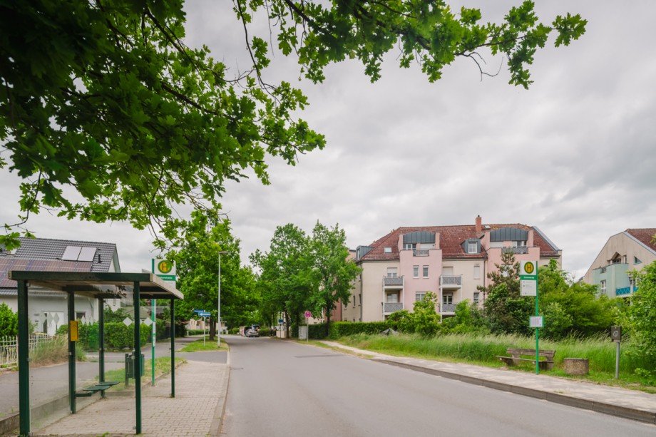 Bushaltestelle Etagenwohnung Werneuchen / Seefeld