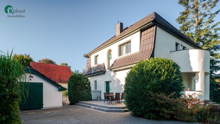 Mysig-22 Falkensee Einfamilienhaus Mysig-22: Saniertes, historisches Einfamilienhaus in Falkensee zu kaufen. K�hnel Immobilien