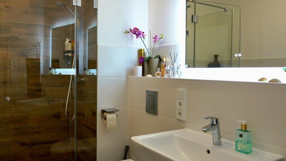 Badezimmer_Detail Etagenwohnung Berlin-Steglitz