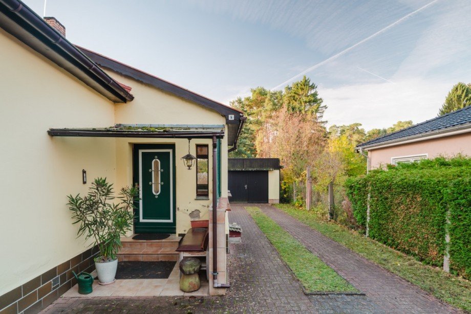 Eingangsbereich und Einfahrt Biesenthal Einfamilienhaus Biesenthal