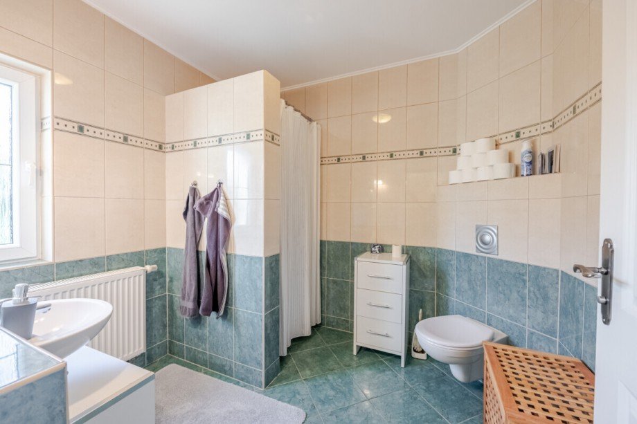 G�ste-Bad mit Dusche Einfamilienhaus Falkensee