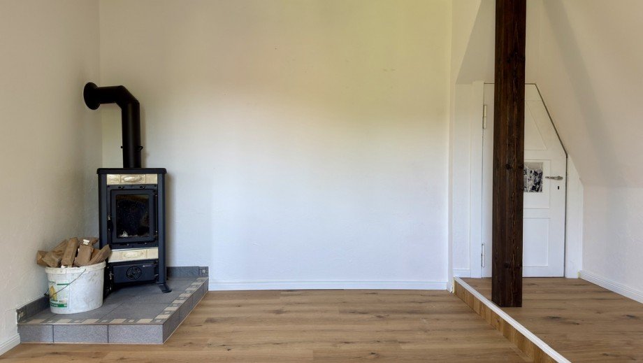Zimmer 1 mit Kaminofen Einfamilienhaus Bad Freienwalde / Neuenhagen