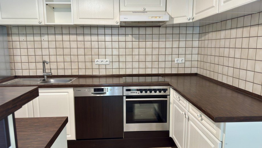 Einbauk�che mit Ger�ten Einfamilienhaus Bad Freienwalde / Neuenhagen
