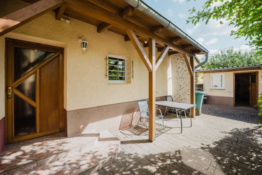 Eingang und Terrasse Einfamilienhaus Bernau bei Berlin