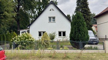 Hauptbild Saniertes Einfamilienhaus mit traumhaftem Grundstück in Top-Lage Dallgow-Döberitz bei Berlin!