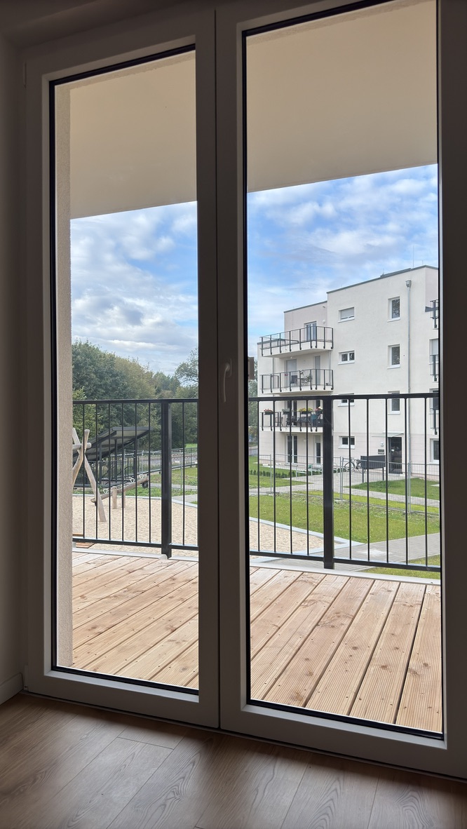 Blick zum Balkon Etagenwohnung Bernau bei Berlin